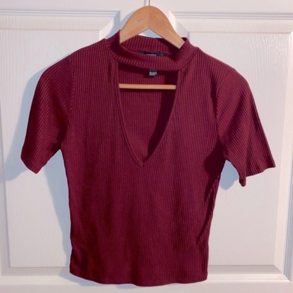 Forever 21 Burgundy Maroon Plunge V-Neck Top L